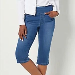 NWOT Belle by Kim Gravel Tall TripleLuxe Denim Pedal Pushers